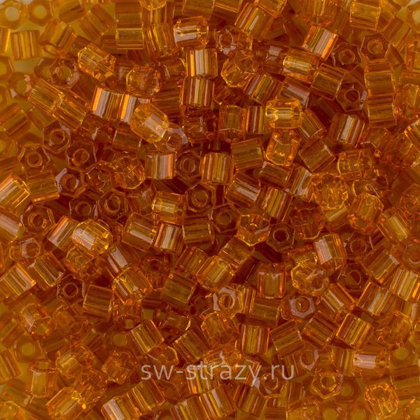 Шестиугольный 11/0 #0002С Янтарный
