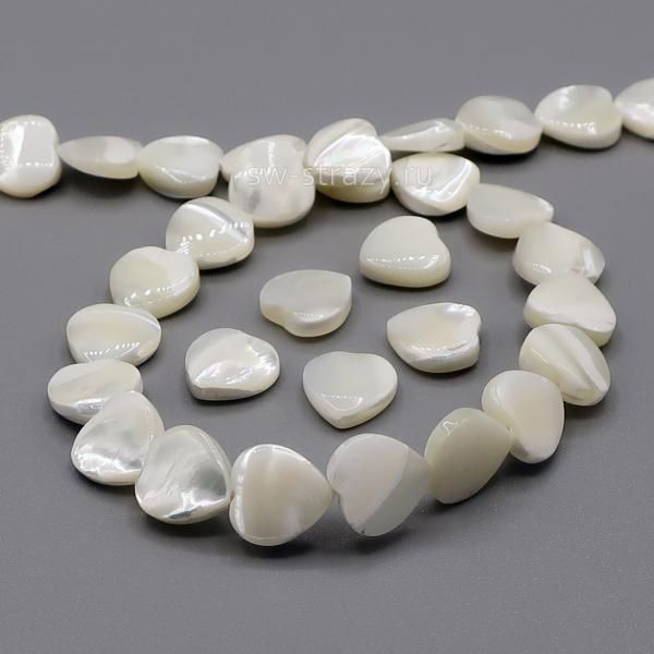 Бусина-сердце из перламутра 10 мм белая