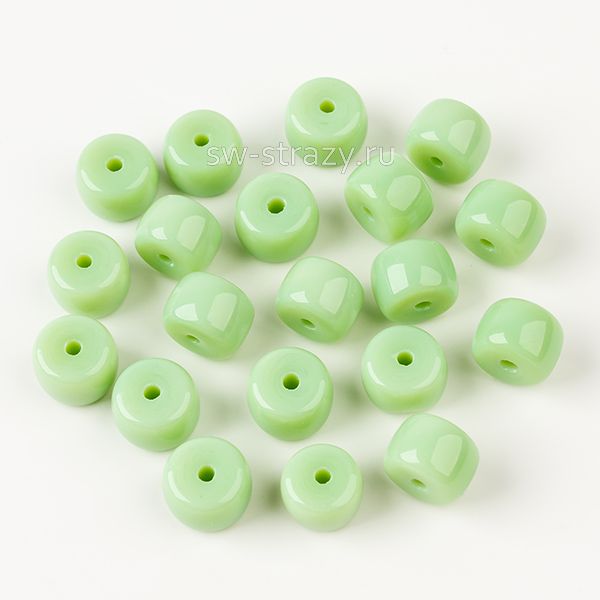 Бусины стеклянные 8,5х6 мм светло-зеленый*