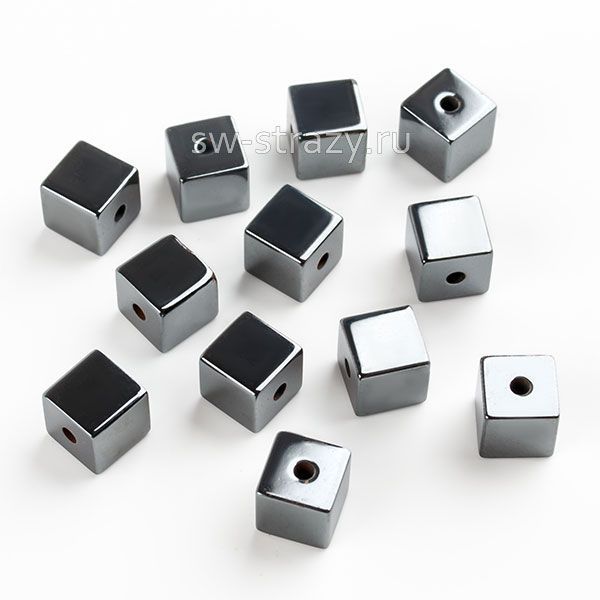 Бусина-куб из гематита 6 мм *