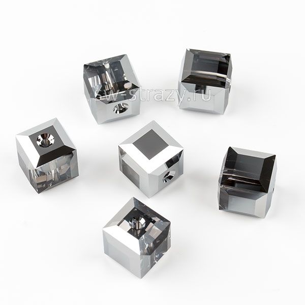 Бусины 5601 8 mm Crystal Light Chrome