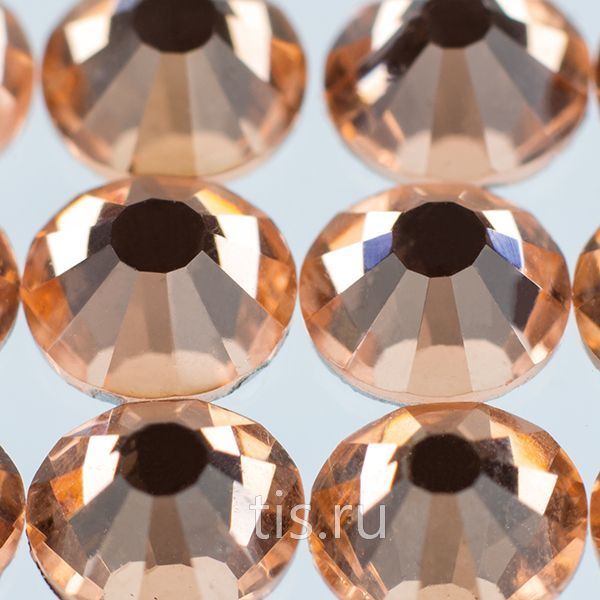 C28 ss20 Light Peach F