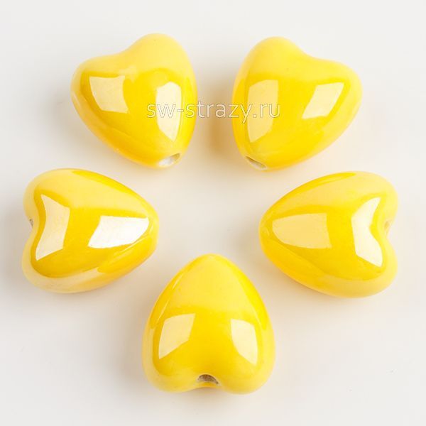 Бусина керамическая сердце 12х13 мм желтая
