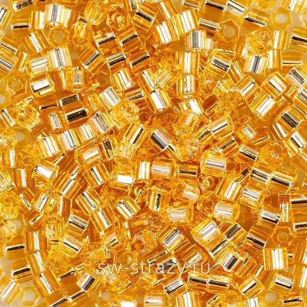 Шестиугольный 11/0 #0022 Внутреннее серебрение, светлый топаз